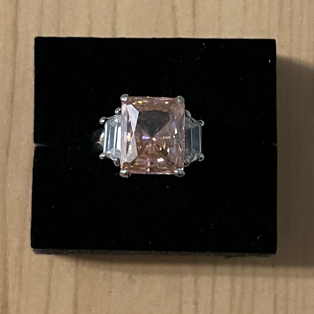 Sterling Silver 💝Ring Size 5
